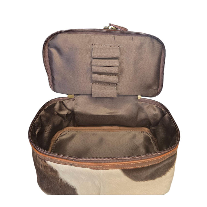 BB Cattle Queen Travel Case | Cowhide Leather Makeup & Toiletry Bag