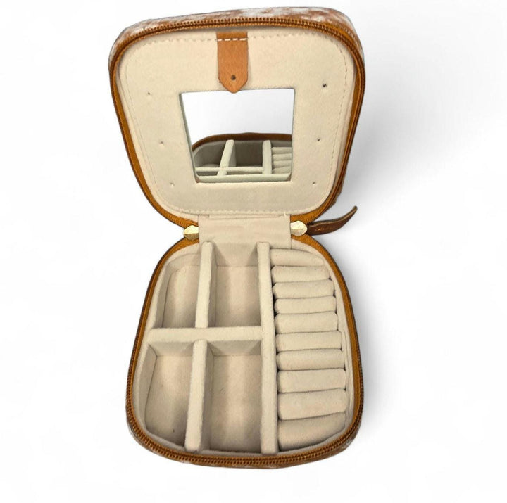 BB Prairie Bloom Case | Tooled Cowhide Leather Jewelry Box with Mirror