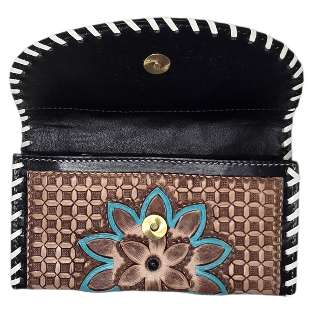 The Blossom Clutch