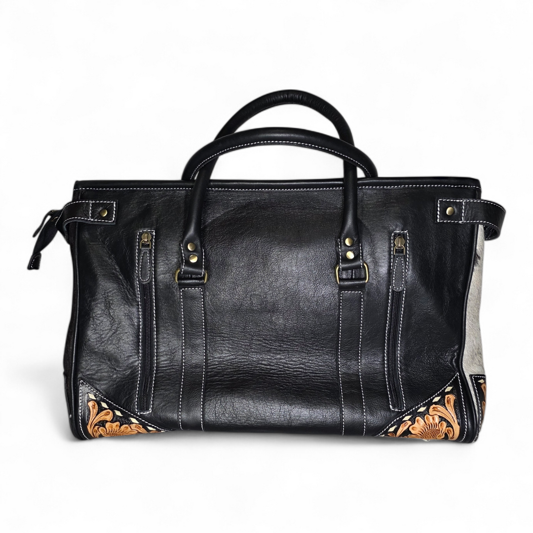 The Dakota Travel Set