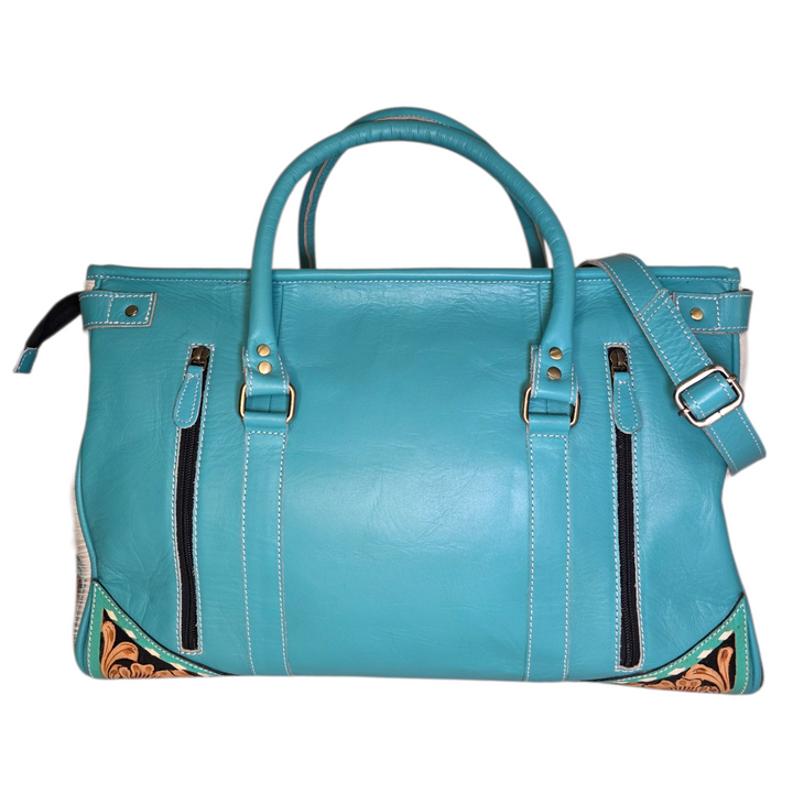 The Dakota Travel Set