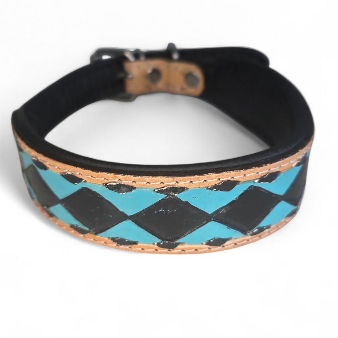 The Diamond Dog Collar + Leash