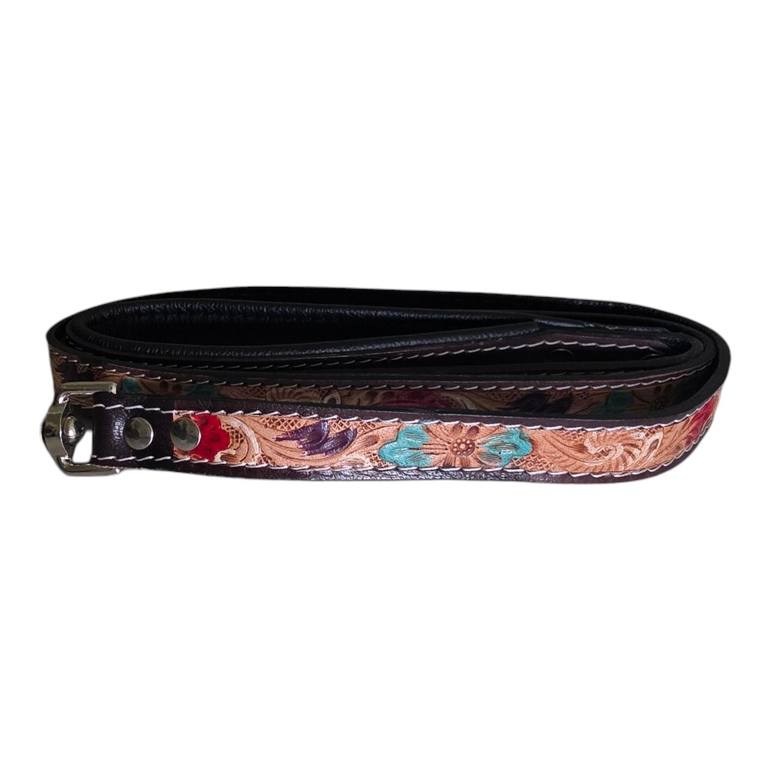 The Painted Mesa Dog Collar + Leash