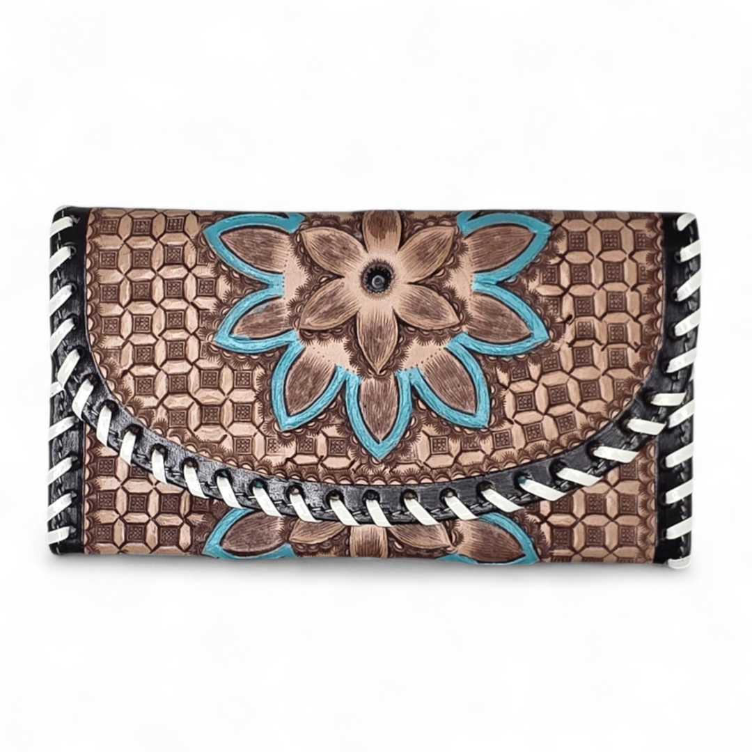 The Blossom Clutch